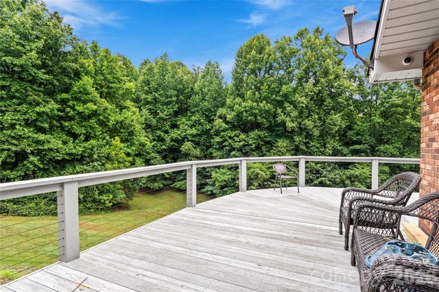 303 Alexander Drive, North Wilkesboro, NC 28659