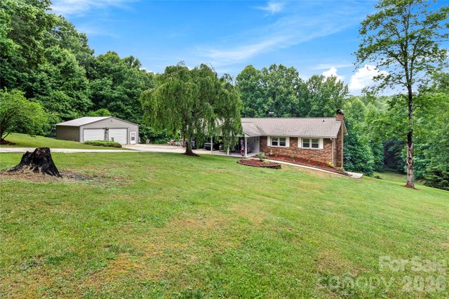 303 Alexander Drive, North Wilkesboro, NC 28659