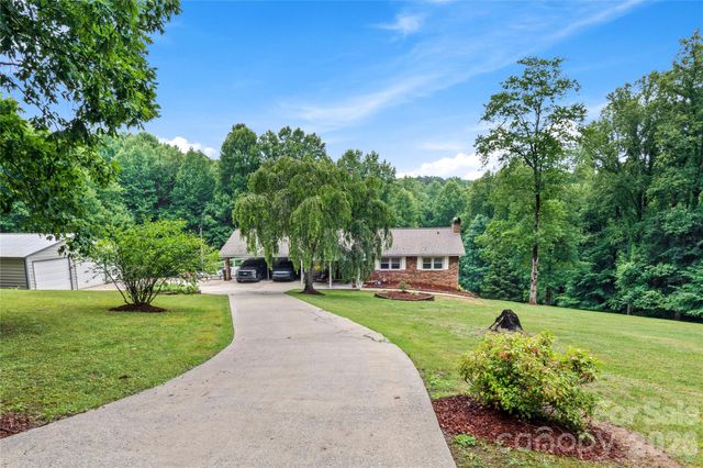 303 Alexander Drive, North Wilkesboro, NC 28659