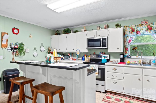 303 Alexander Drive, North Wilkesboro, NC 28659
