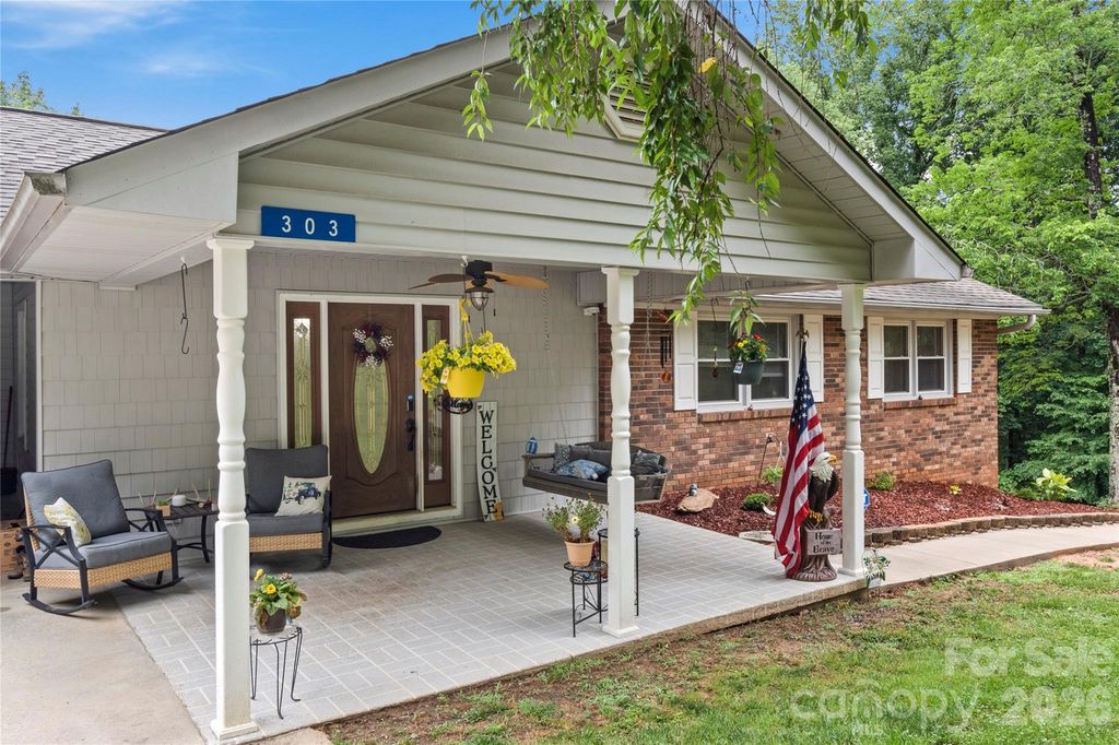 303 Alexander Drive, North Wilkesboro, NC 28659