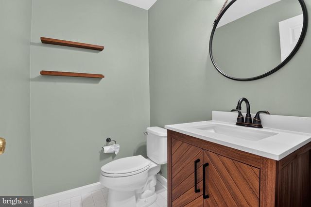 47720 SANDBANK SQ, Sterling, VA 20165