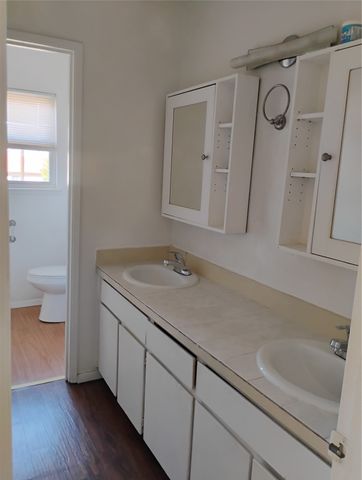 2789 Rollingdale Lane, Farmers Branch, TX 75234