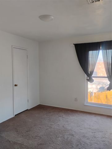 2789 Rollingdale Lane, Farmers Branch, TX 75234