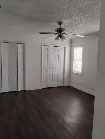 2789 Rollingdale Lane, Farmers Branch, TX 75234