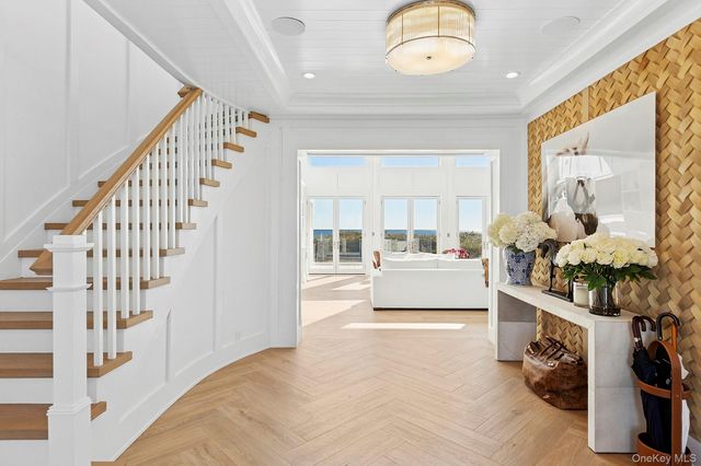 785 Dune Road, Westhampton Dunes, NY 11978