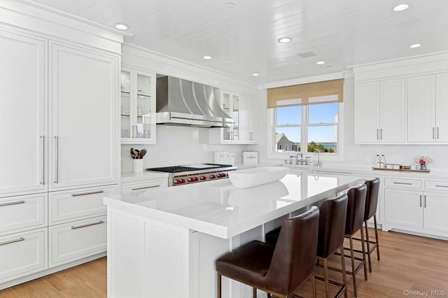 785 Dune Road, Westhampton Dunes, NY 11978