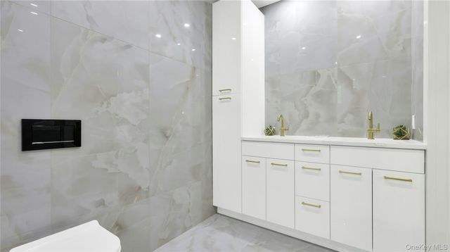 6322 State Route 42, Woodbourne, NY 12788