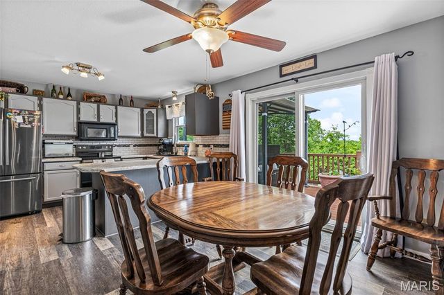 1553 Scenic Drive, Herculaneum, MO 63048