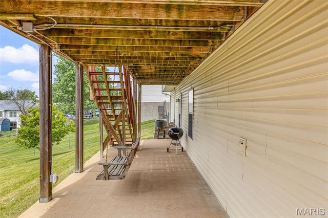 1553 Scenic Drive, Herculaneum, MO 63048