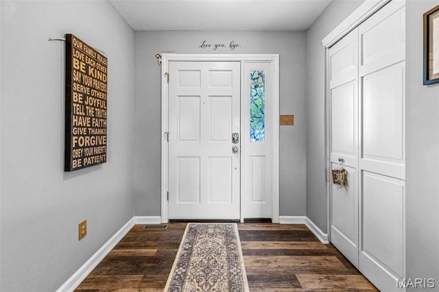 1553 Scenic Drive, Herculaneum, MO 63048
