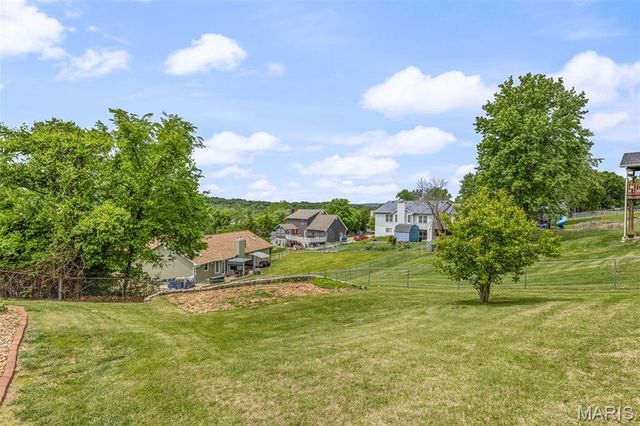 1553 Scenic Drive, Herculaneum, MO 63048