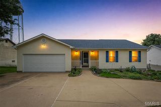 1553 Scenic Drive, Herculaneum, MO 63048
