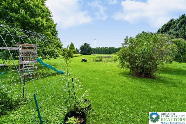 6970 Silver Crest Road, East Allen Twp, PA 18064