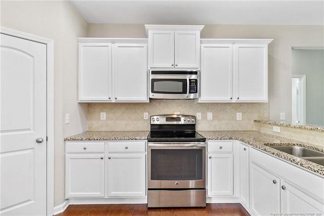 2537 Spinnaker Drive, Hope Mills, NC 28348