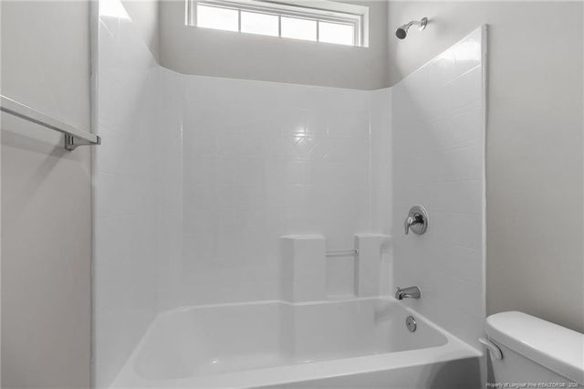 2537 Spinnaker Drive, Hope Mills, NC 28348