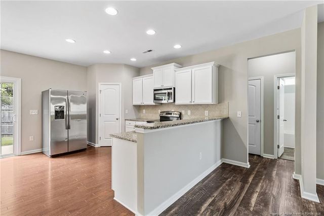 2537 Spinnaker Drive, Hope Mills, NC 28348