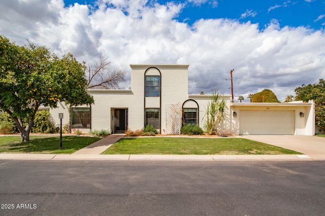 1327 W GLENDALE Avenue, Phoenix, AZ 85021