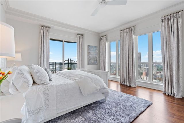 11 E Walton Street 4402, Chicago, IL 60611