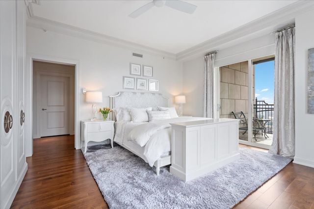 11 E Walton Street 4402, Chicago, IL 60611