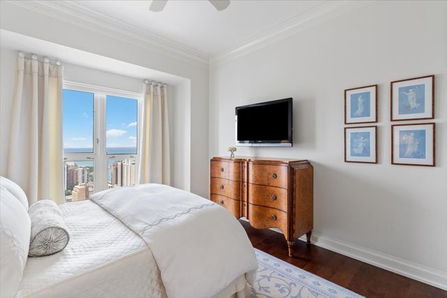 11 E Walton Street 4402, Chicago, IL 60611