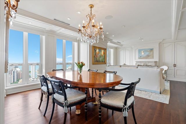 11 E Walton Street 4402, Chicago, IL 60611