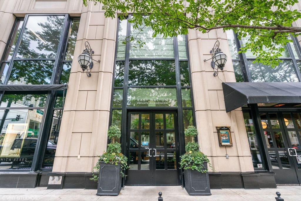 11 E Walton Street 4402, Chicago, IL 60611