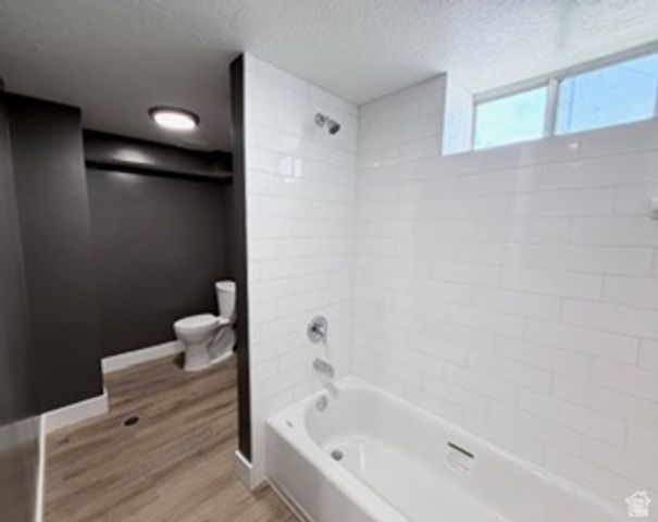 5427 S 2200 W, Roy, UT 84067