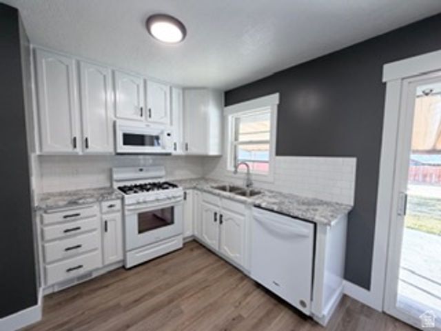 5427 S 2200 W, Roy, UT 84067