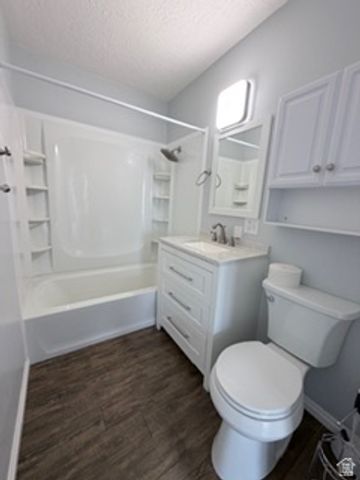 5427 S 2200 W, Roy, UT 84067