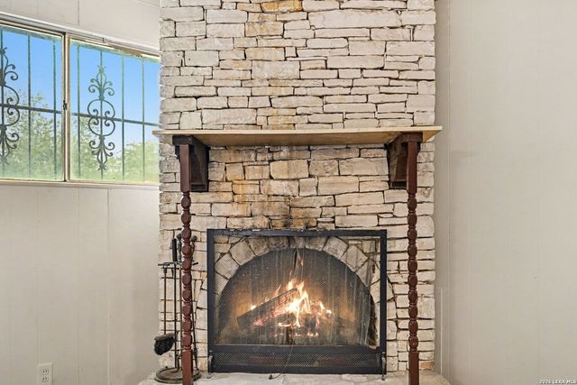 287 Harcourt, San Antonio, TX 78223