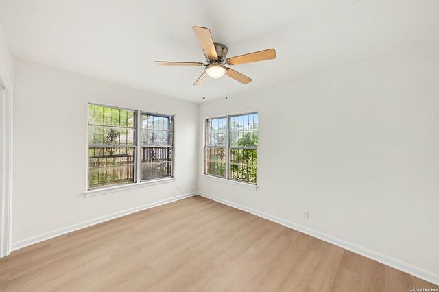 287 Harcourt, San Antonio, TX 78223