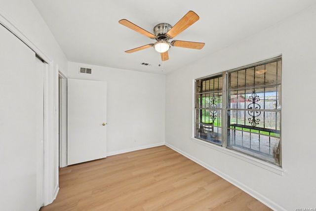 287 Harcourt, San Antonio, TX 78223