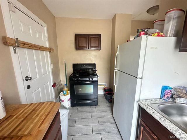 6120 Ironwood Street, Detroit, MI 48210