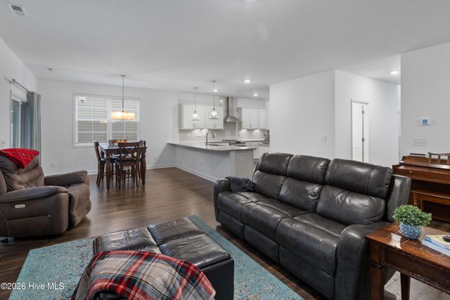 127 Plantation Drive, Southern Pines, NC 28387