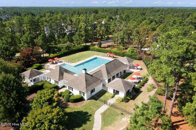 127 Plantation Drive, Southern Pines, NC 28387