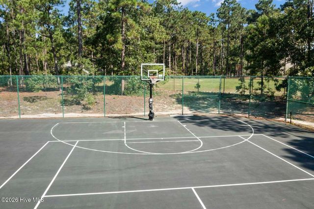 127 Plantation Drive, Southern Pines, NC 28387