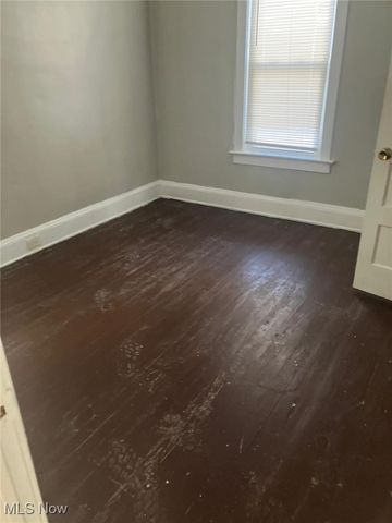 1057 E 146th Street, Cleveland, OH 44110