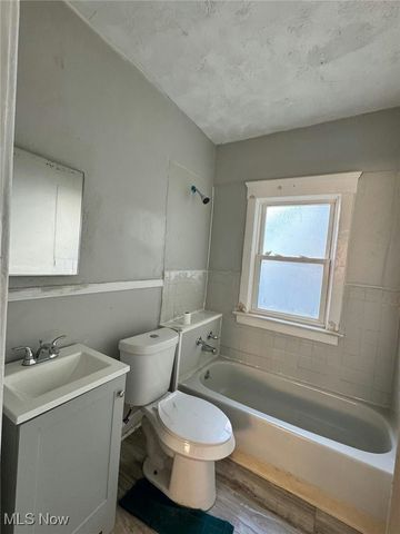 1057 E 146th Street, Cleveland, OH 44110