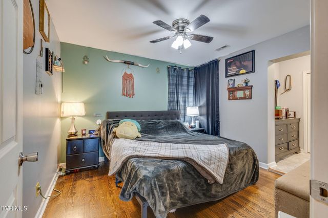 412 West F Street, Elizabethton, TN 37643