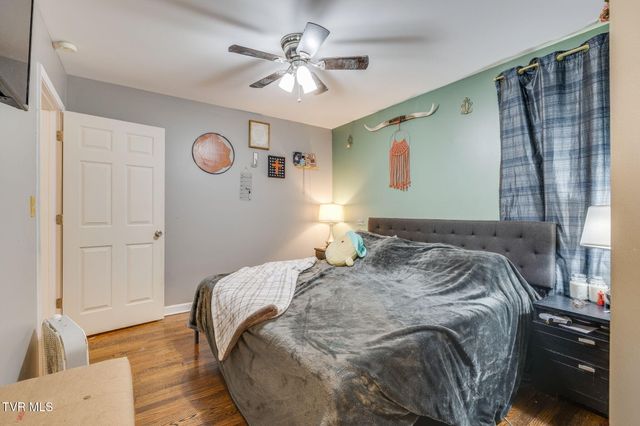 412 West F Street, Elizabethton, TN 37643