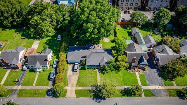412 West F Street, Elizabethton, TN 37643