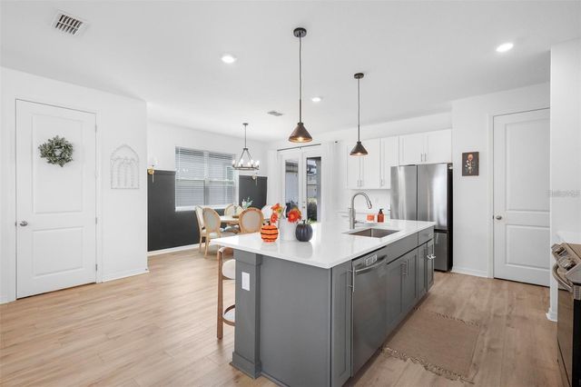 17682 NORTHLAKE GROVE DRIVE, Winter Garden, FL 34787