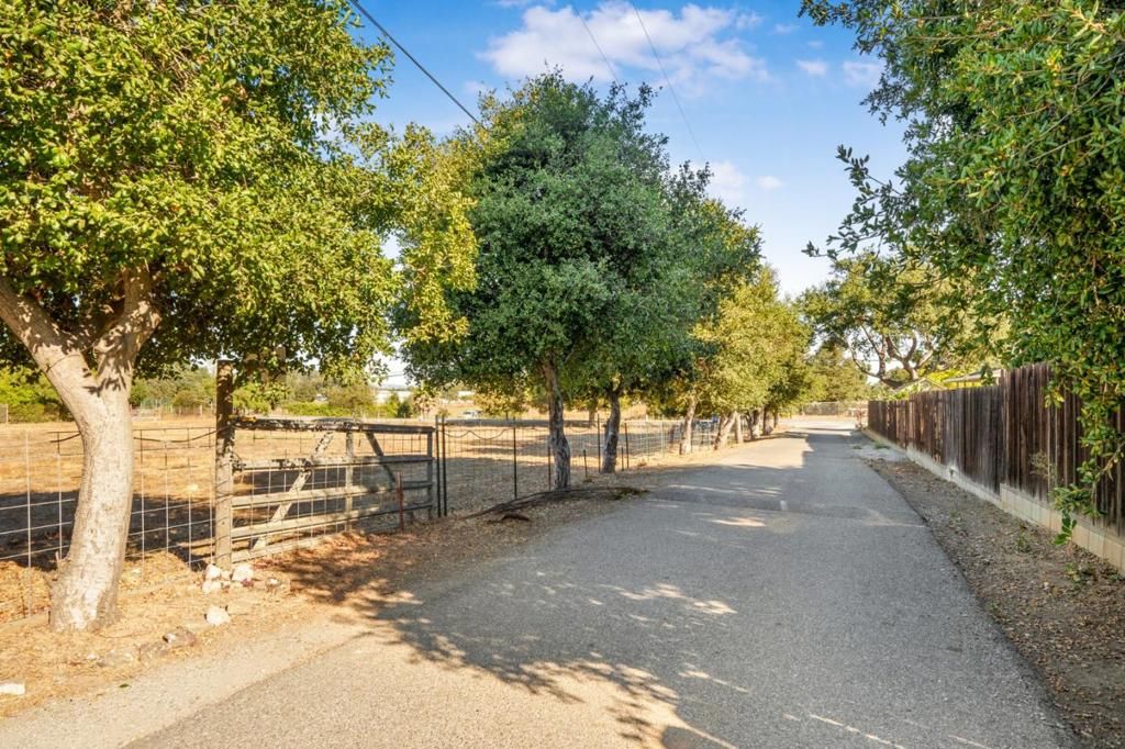 1955 Church Avenue A, San Martin, CA 95046