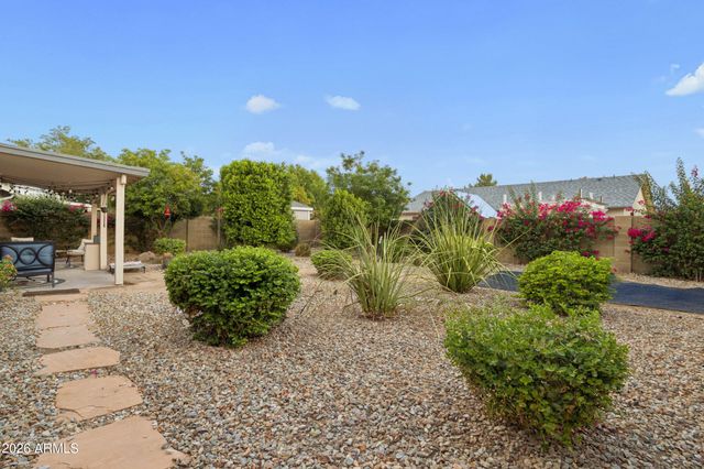 2082 E SAN TAN Court, Gilbert, AZ 85296