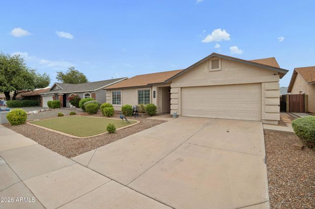 2082 E SAN TAN Court, Gilbert, AZ 85296