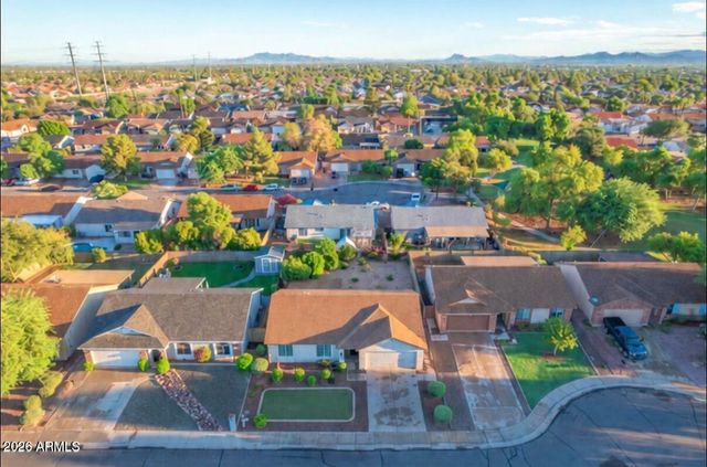 2082 E SAN TAN Court, Gilbert, AZ 85296