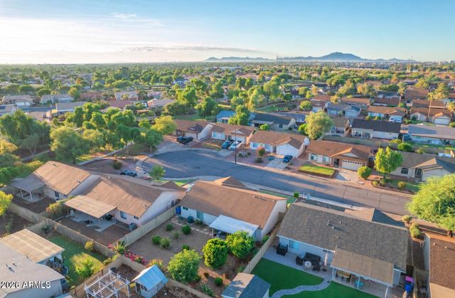 2082 E SAN TAN Court, Gilbert, AZ 85296