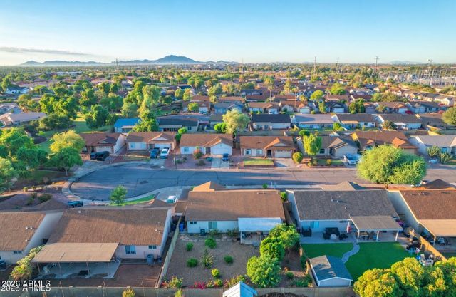 2082 E SAN TAN Court, Gilbert, AZ 85296