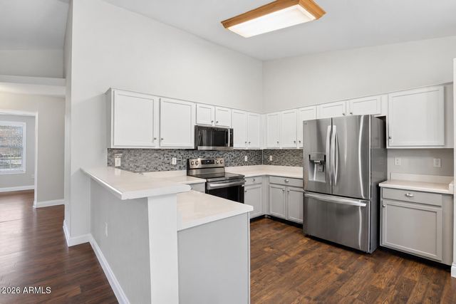 2082 E SAN TAN Court, Gilbert, AZ 85296